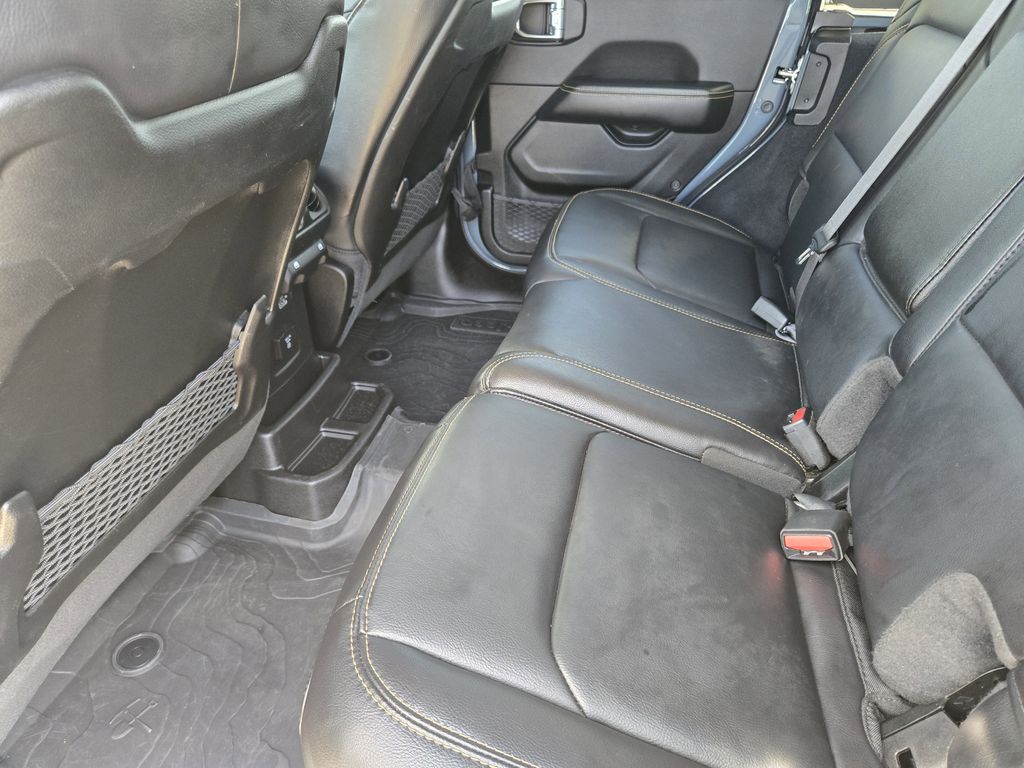 car-gallery-30