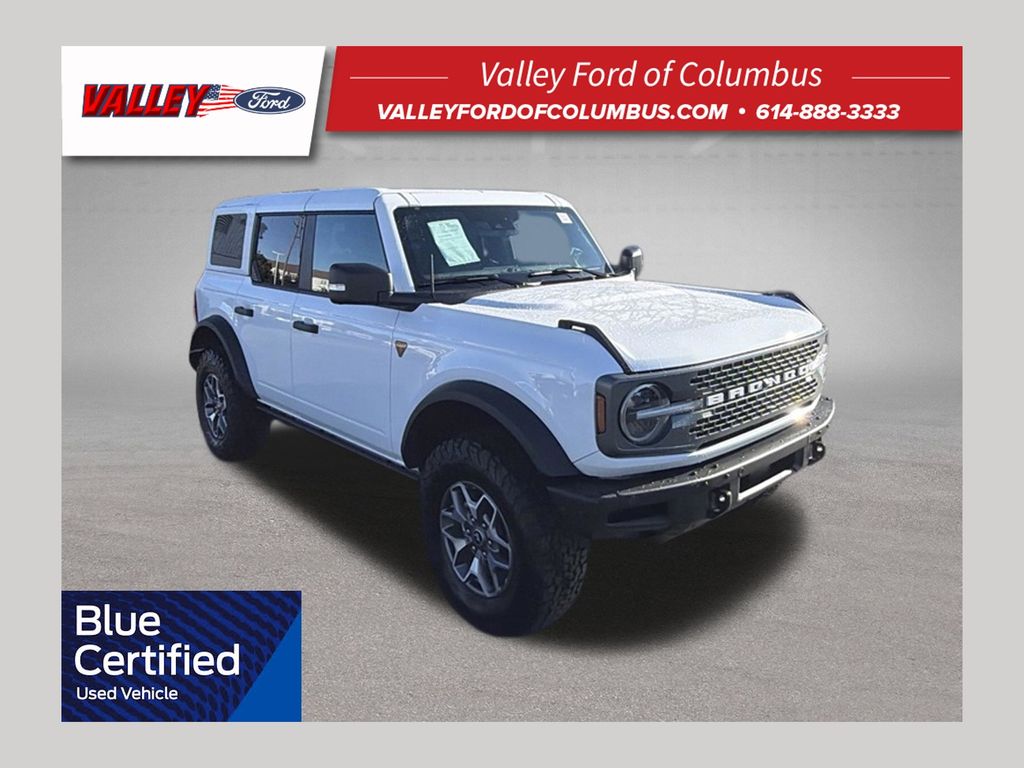 Oxford White 2025 Ford Bronco SUV / Crossover Four-Wheel Drive Automatic