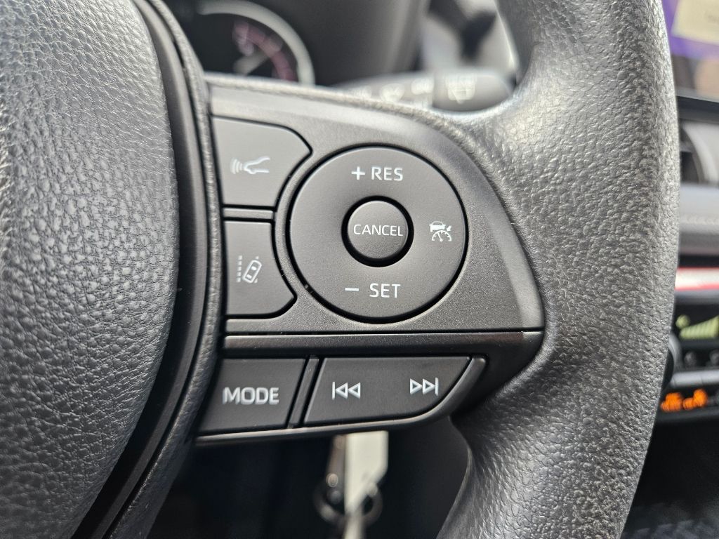 Thumbnail: 2024 Toyota RAV4 - 18