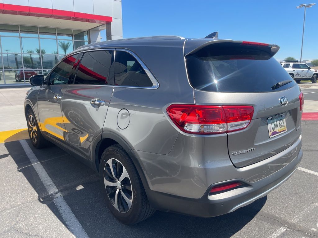 Thumbnail: 2017 Kia Sorento - 5