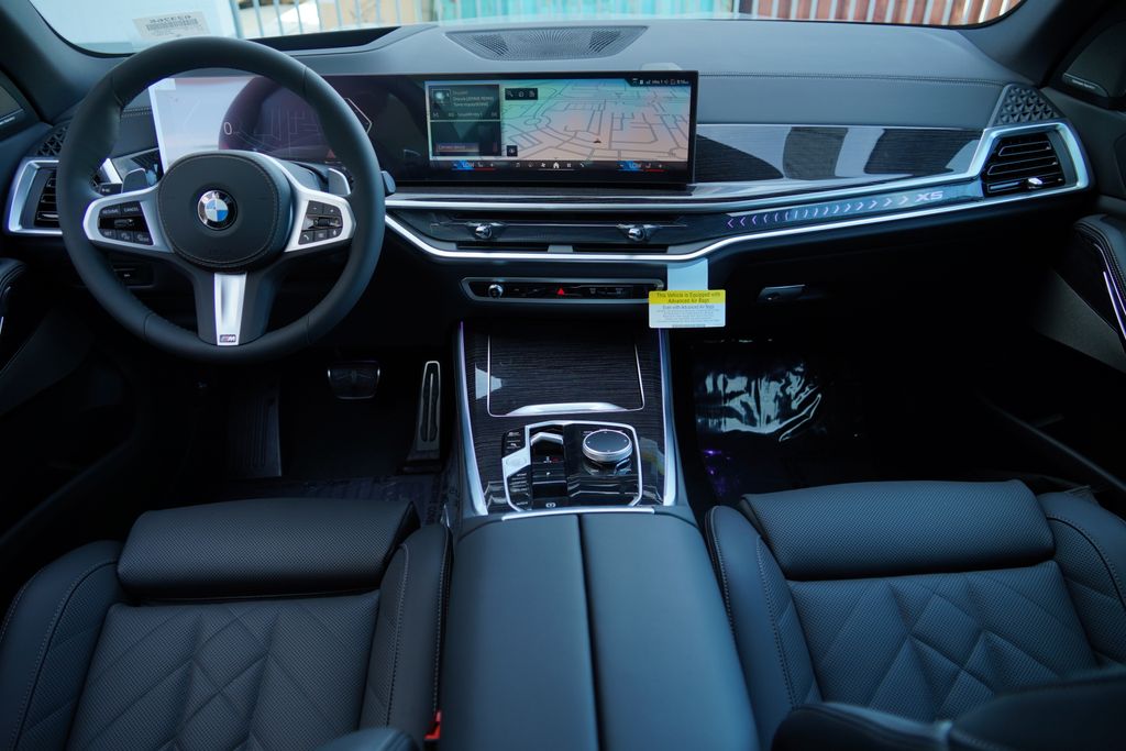 Thumbnail: 2026 BMW X5 - 11
