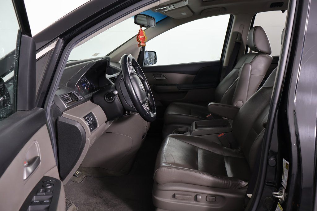 Thumbnail: 2012 Honda Odyssey - 8