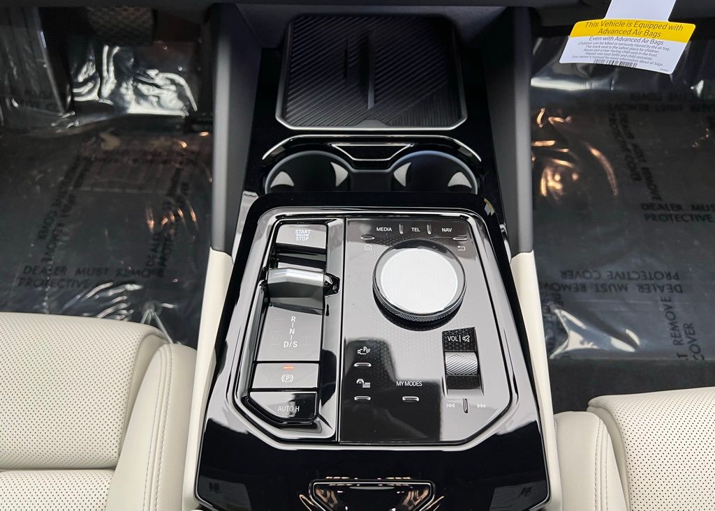 2025 BMW 5 Series 530i 12