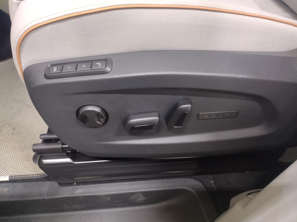 2025 Volkswagen ID. Buzz 1st Edition