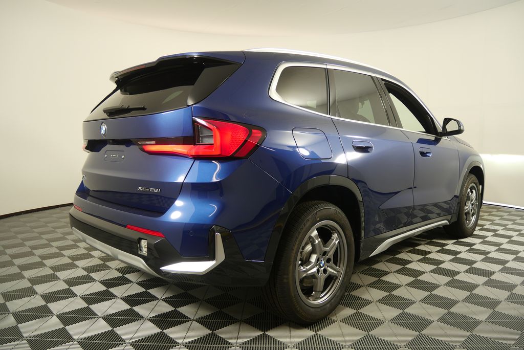 Thumbnail: 2025 BMW X1 - 3