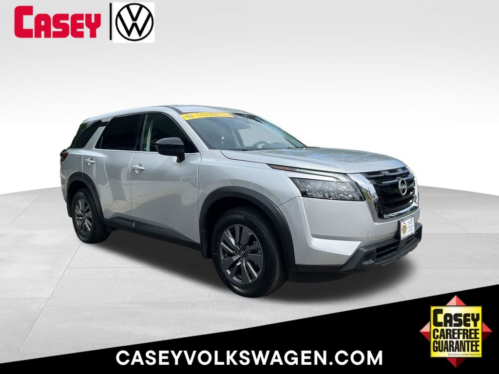 2025 Nissan Pathfinder S 4WD