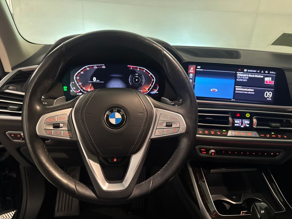 Certified Used 2020 Black BMW xDrive40i image 8