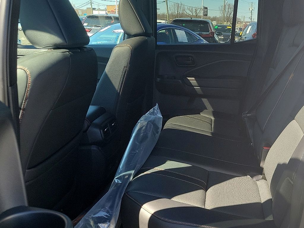 Thumbnail: 2026 Honda Ridgeline - 8