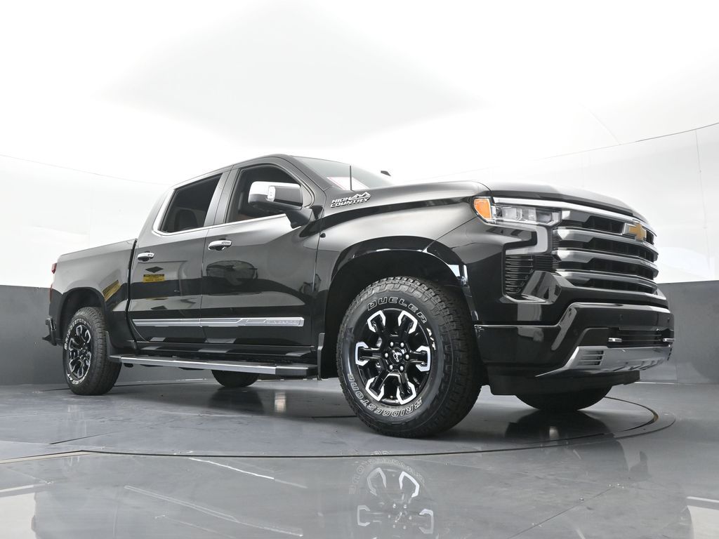Used 2025 Black Chevrolet High Country image 68