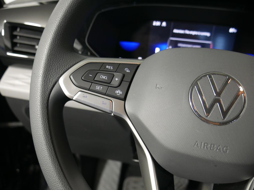 Thumbnail: 2022 Volkswagen Taos - 22