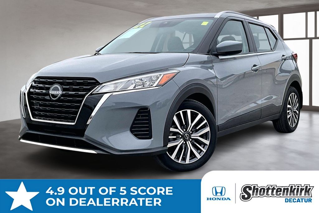 2022 Nissan Kicks SV's photo