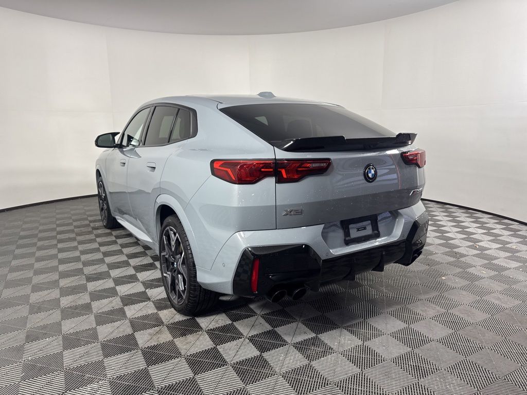 Thumbnail: 2025 BMW X2 - 7