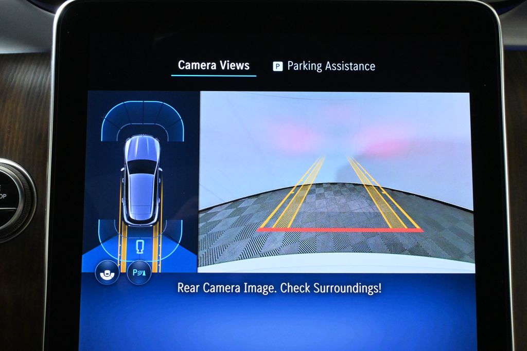 Thumbnail: 2026 Mercedes-Benz GLC - 23