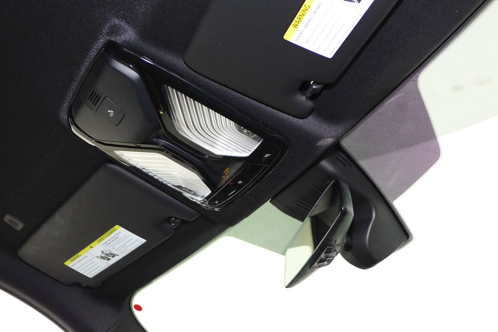 Thumbnail: 2024 BMW M4 - 18