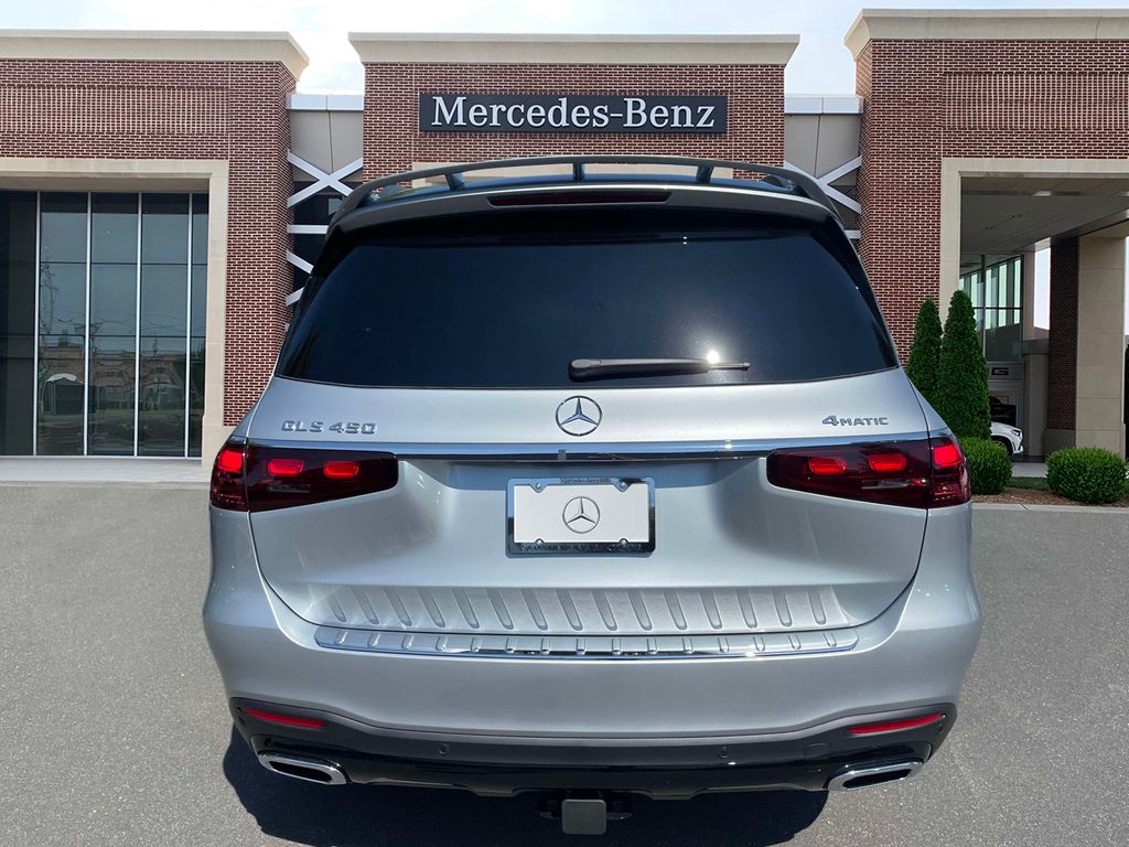 2025 Mercedes-Benz GLS 450 4MATIC 5