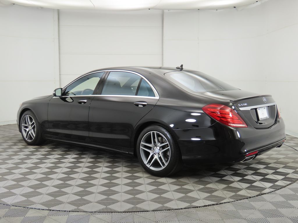 Thumbnail: 2016 Mercedes-Benz S-Class - 7