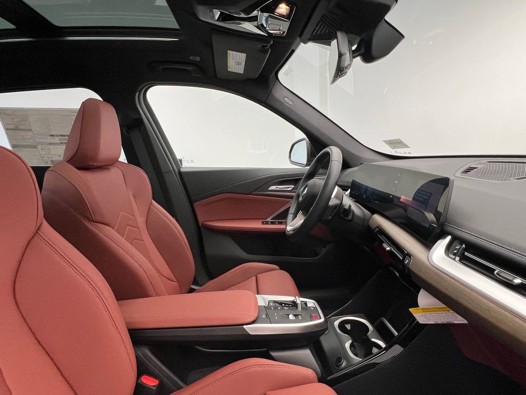 Thumbnail: 2026 BMW X1 - 7
