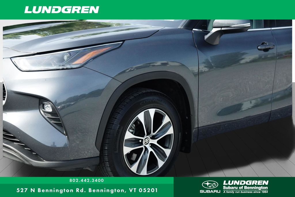 Used 2021 Toyota Highlander SUV