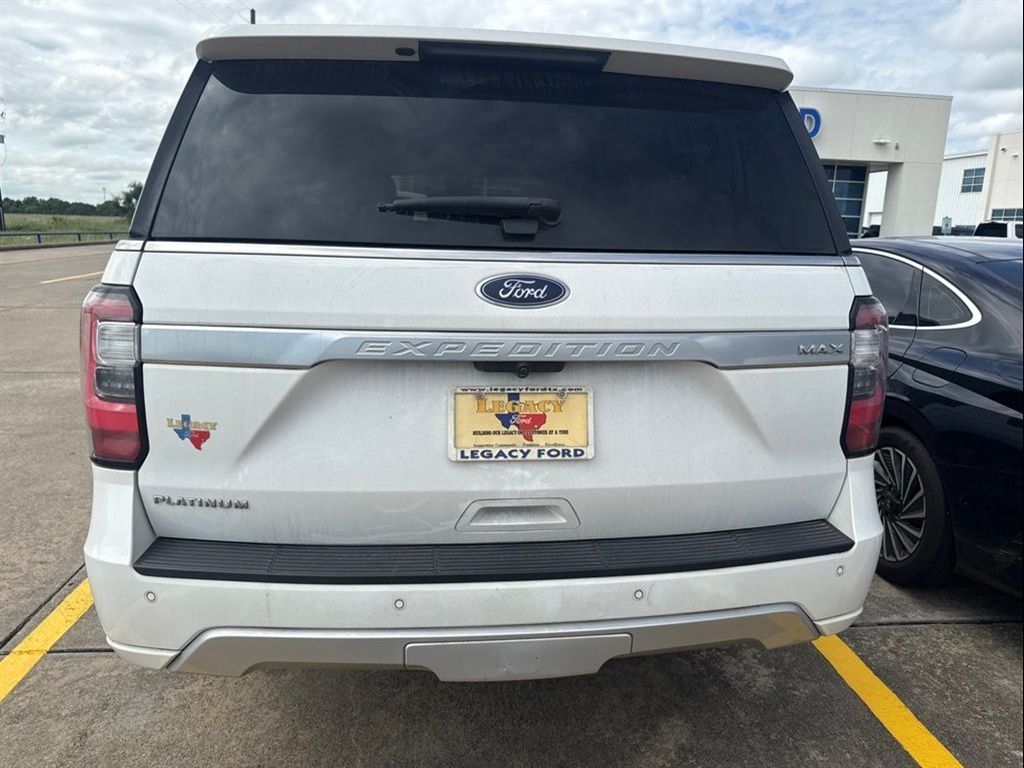 2020 Ford Expedition Max Platinum White at Community Honda