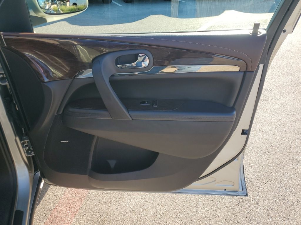 Used Car 2013 Buick Enclave  Leather Group For Sale Under $10,000 In Austin, Texas