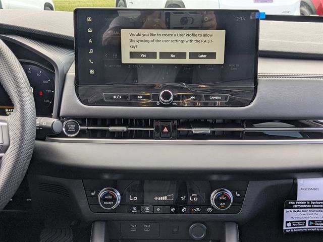 Used 2025 Mitsubishi Outlander SUV