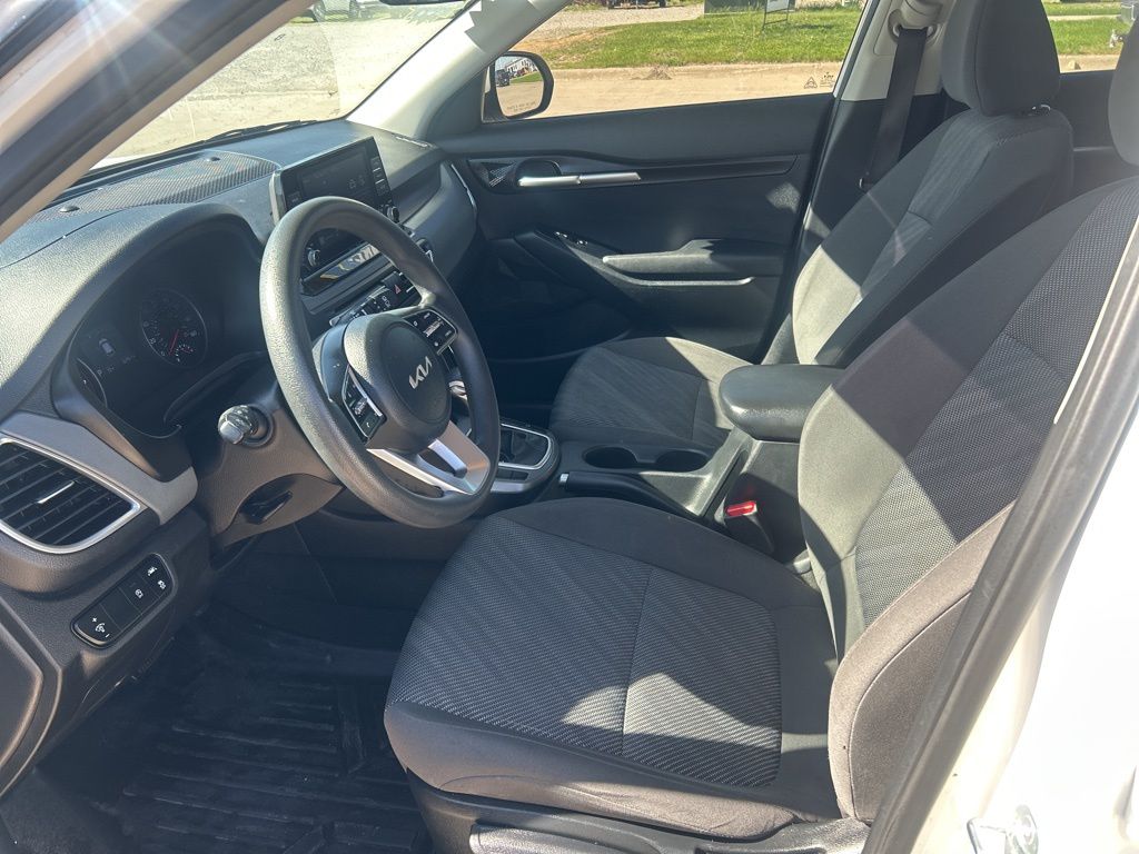 Used 2023 Kia Seltos SUV