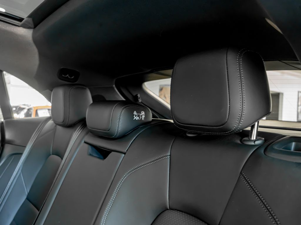 Certified Used 2024  Porsche 4 image 26