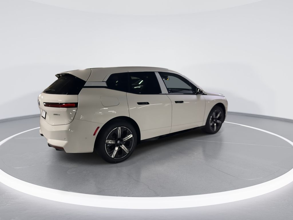 Thumbnail: 2026 BMW iX - 8
