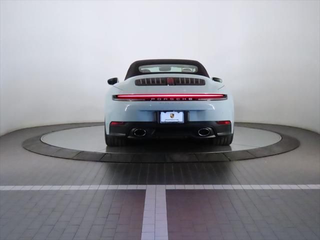 Thumbnail: 2026 Porsche 911 - 6