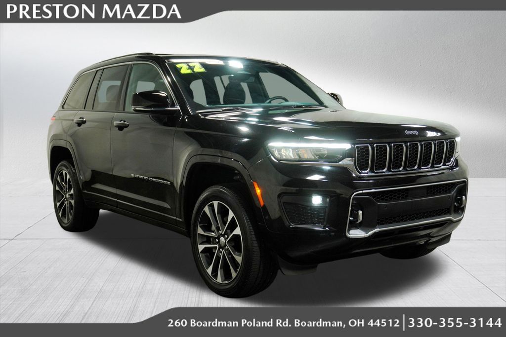 2022 Jeep Grand Cherokee Overland