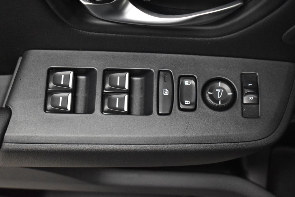 Thumbnail: 2025 Honda Pilot - 9