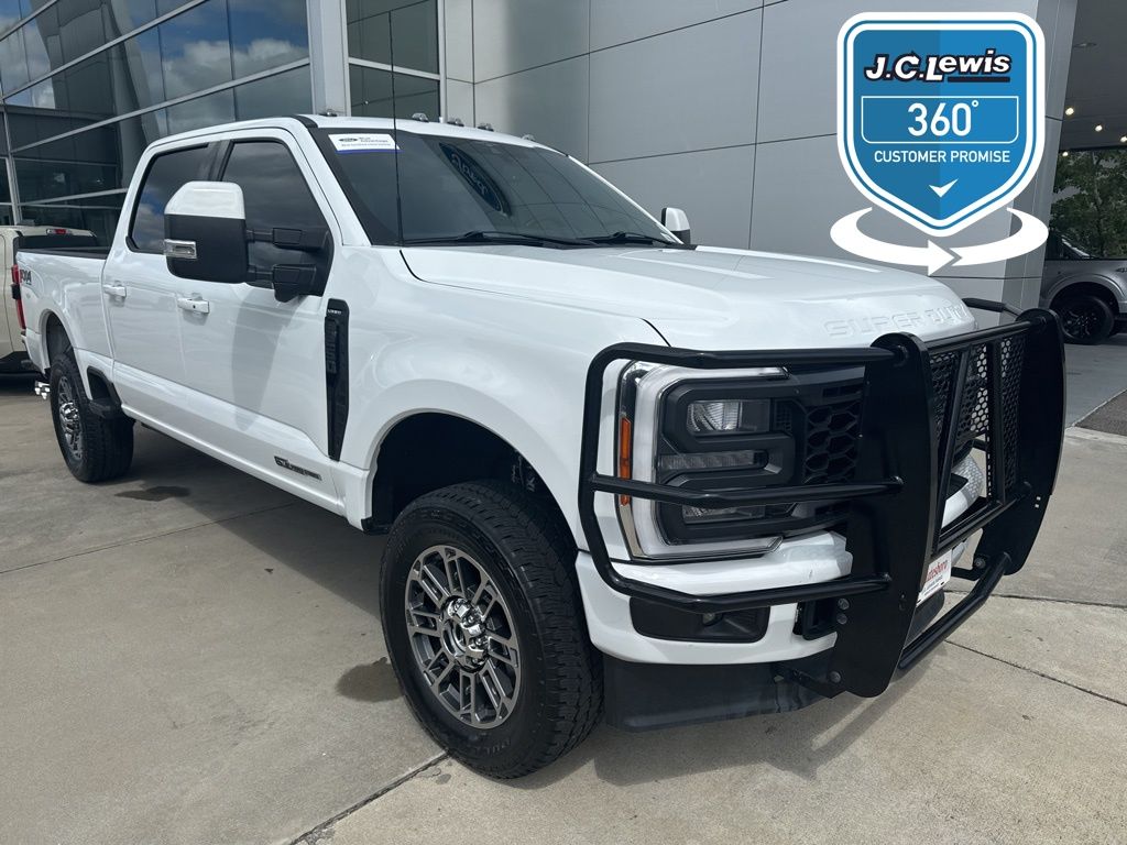 2023 Ford F-250 LARIAT