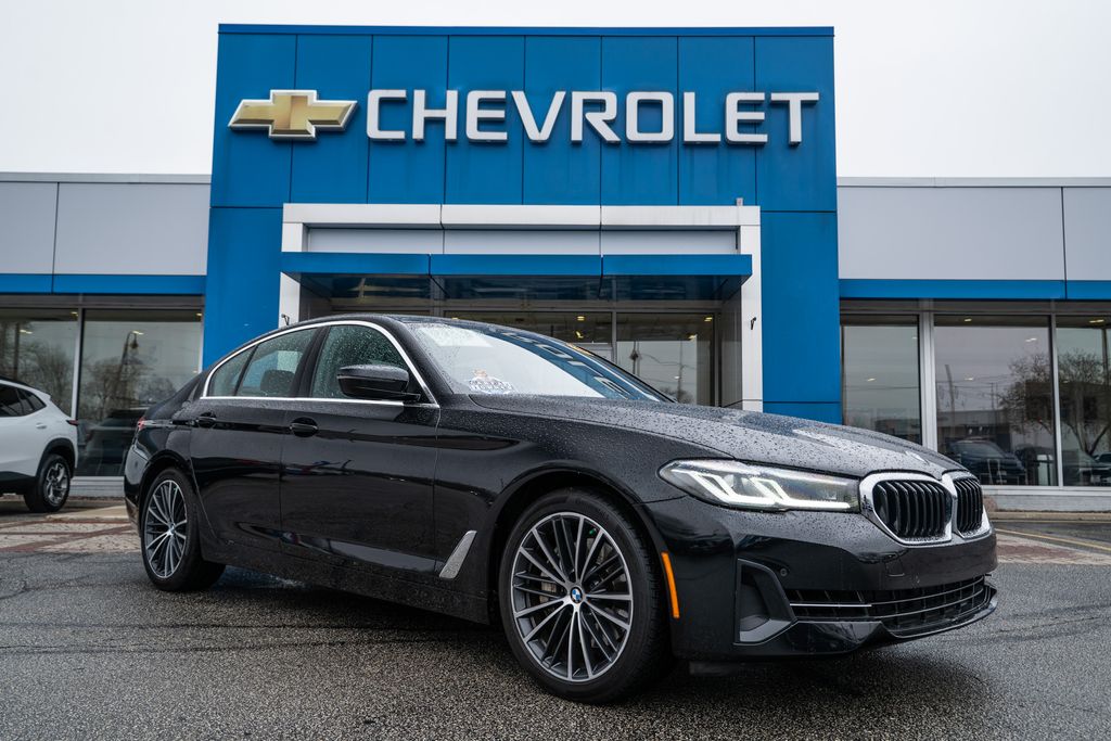 2023 BMW 5 Series 540i's photo