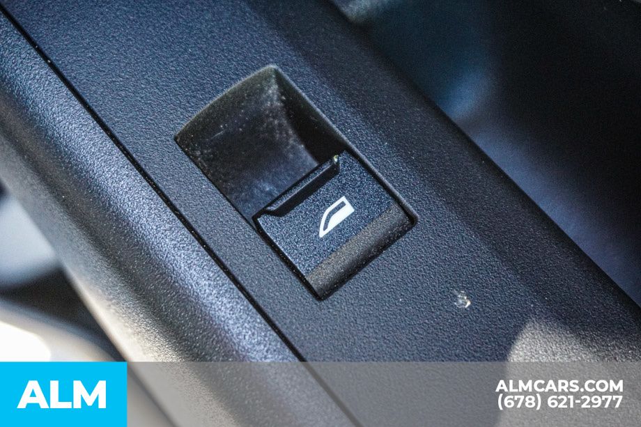 Used 2025 Gray BMW M50 xDrive image 62