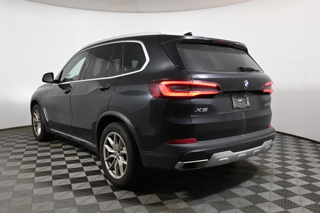 Thumbnail: 2023 BMW X5 - 9