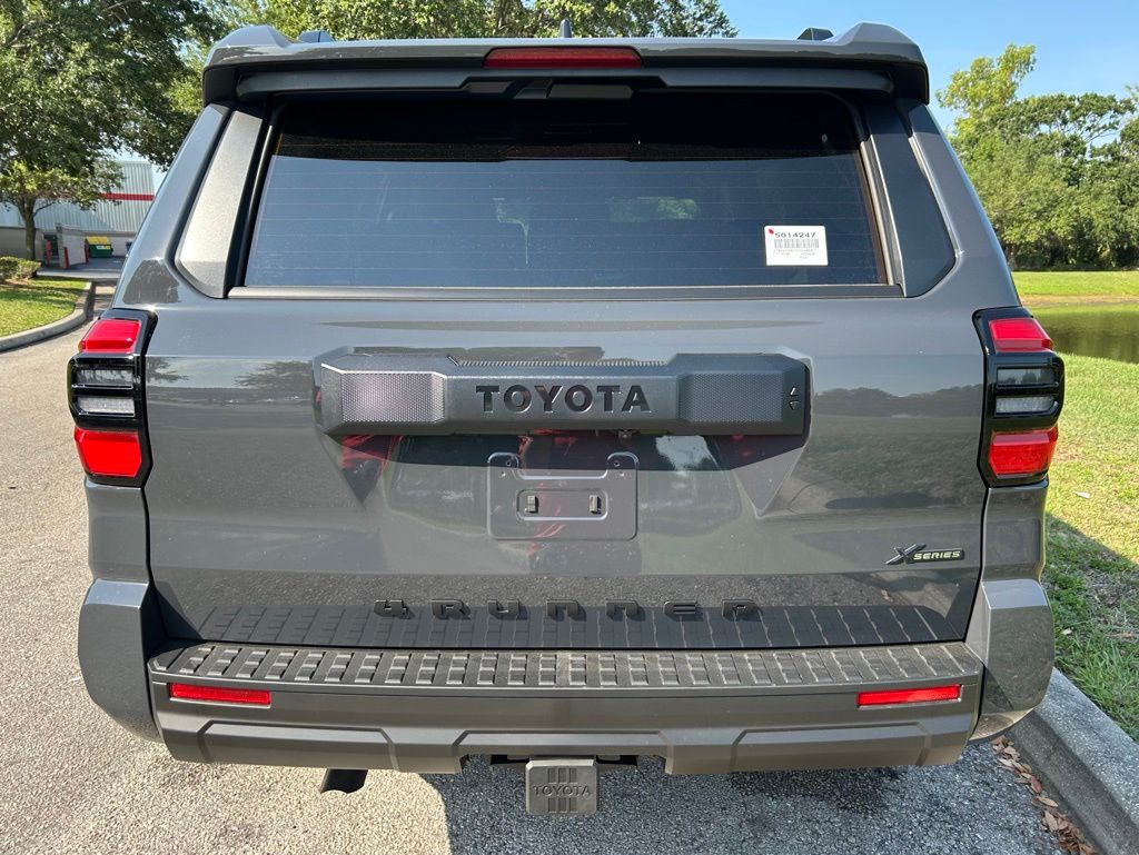 2025 Toyota 4Runner SR5 4