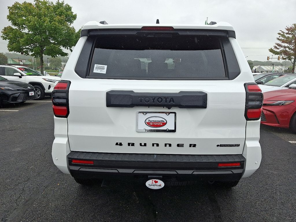 Thumbnail: 2025 Toyota 4Runner - 5