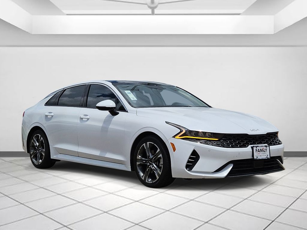 2022 Kia K5 EX FWD