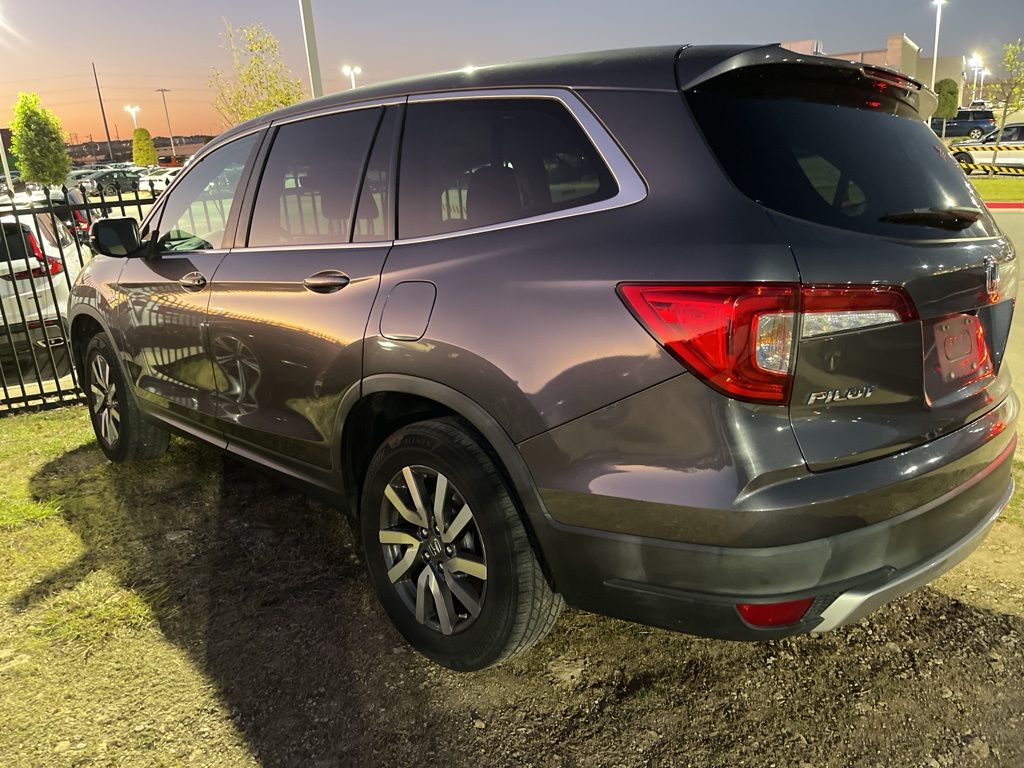 Thumbnail: 2019 Honda Pilot - 4