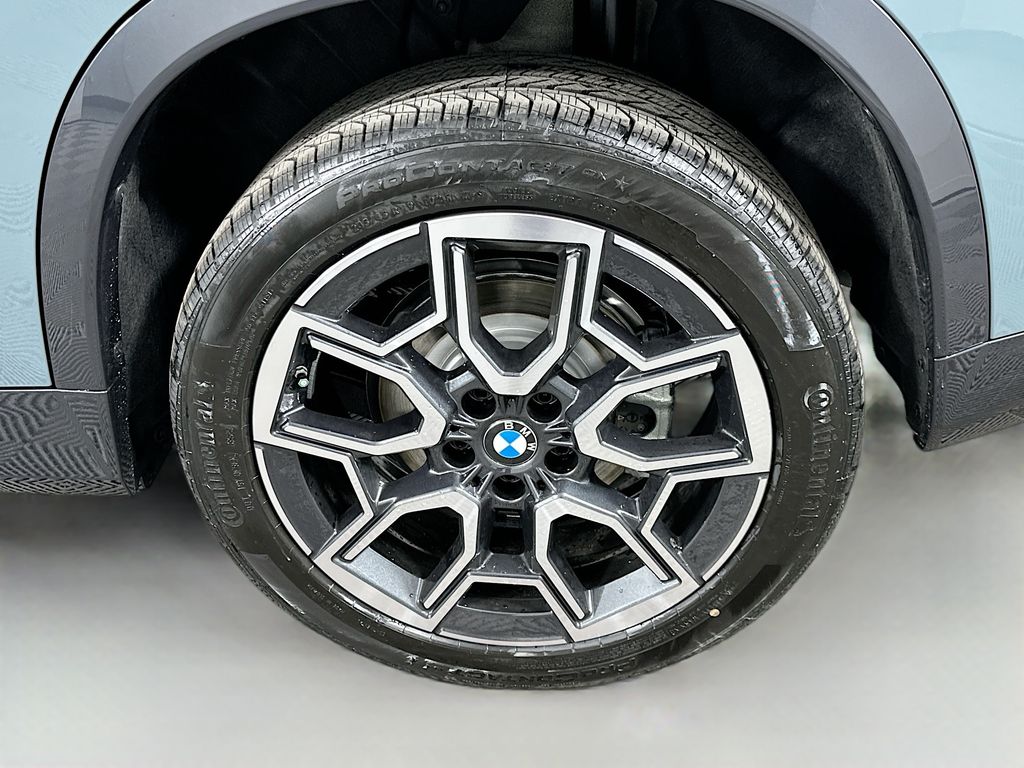 Thumbnail: 2026 BMW X1 - 23