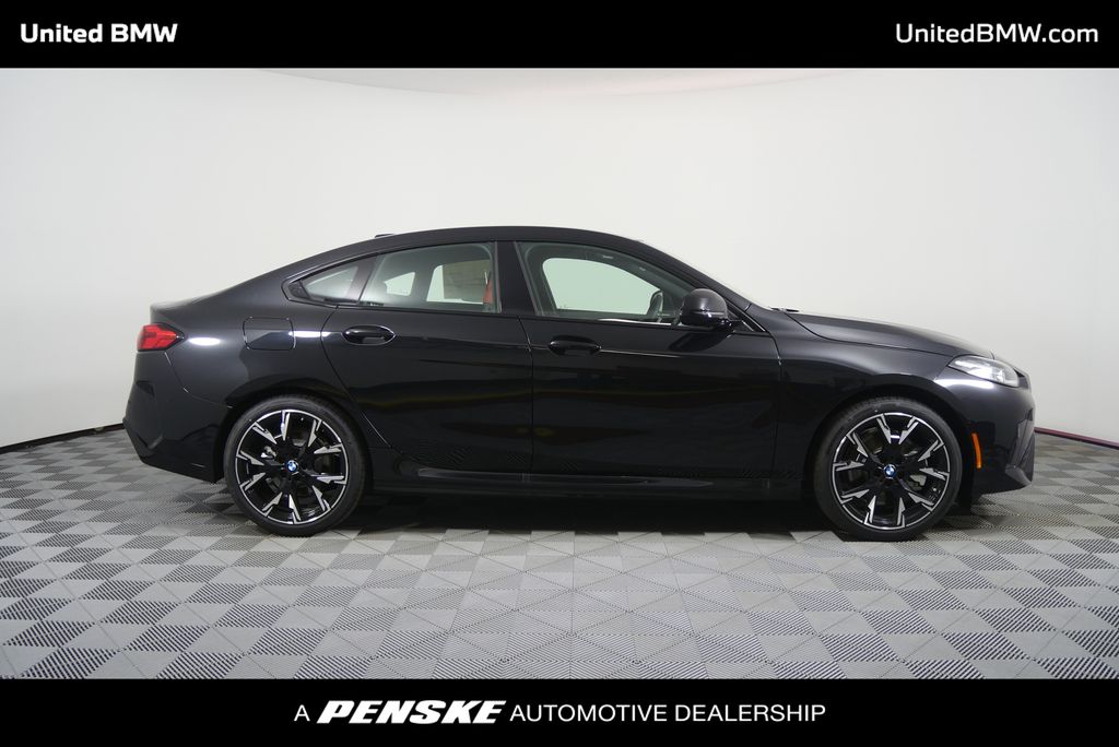 Thumbnail: 2026 BMW 2 Series - 2