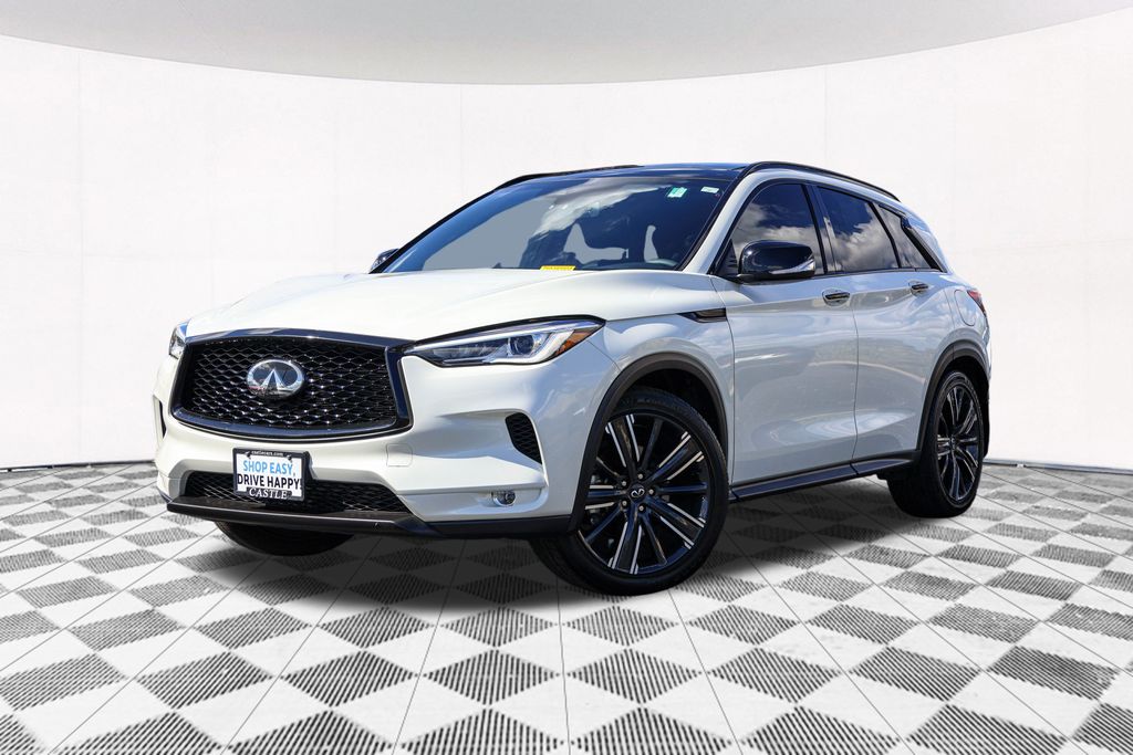 2021 INFINITI QX50 LUXE 2