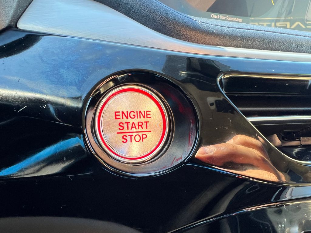 Thumbnail: 2023 Acura MDX - 29