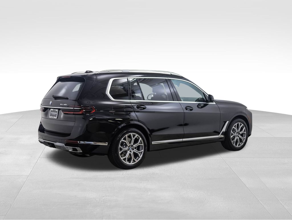 2025 BMW X7 xDrive40i 5