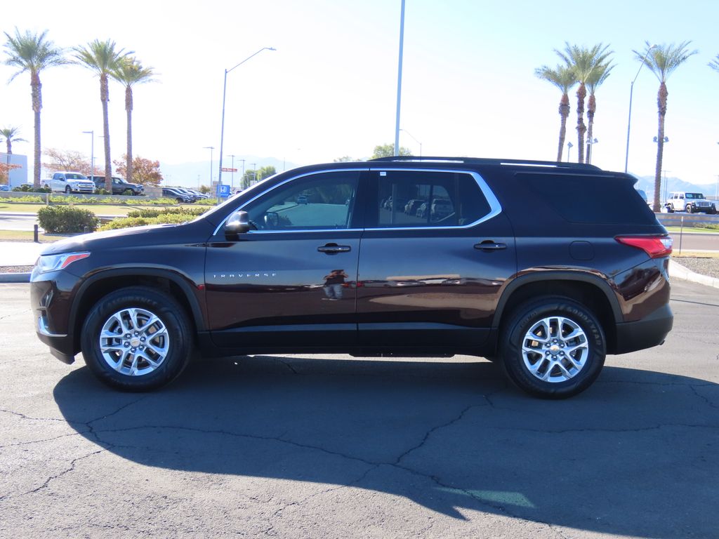 2021 Chevrolet Traverse LT 8