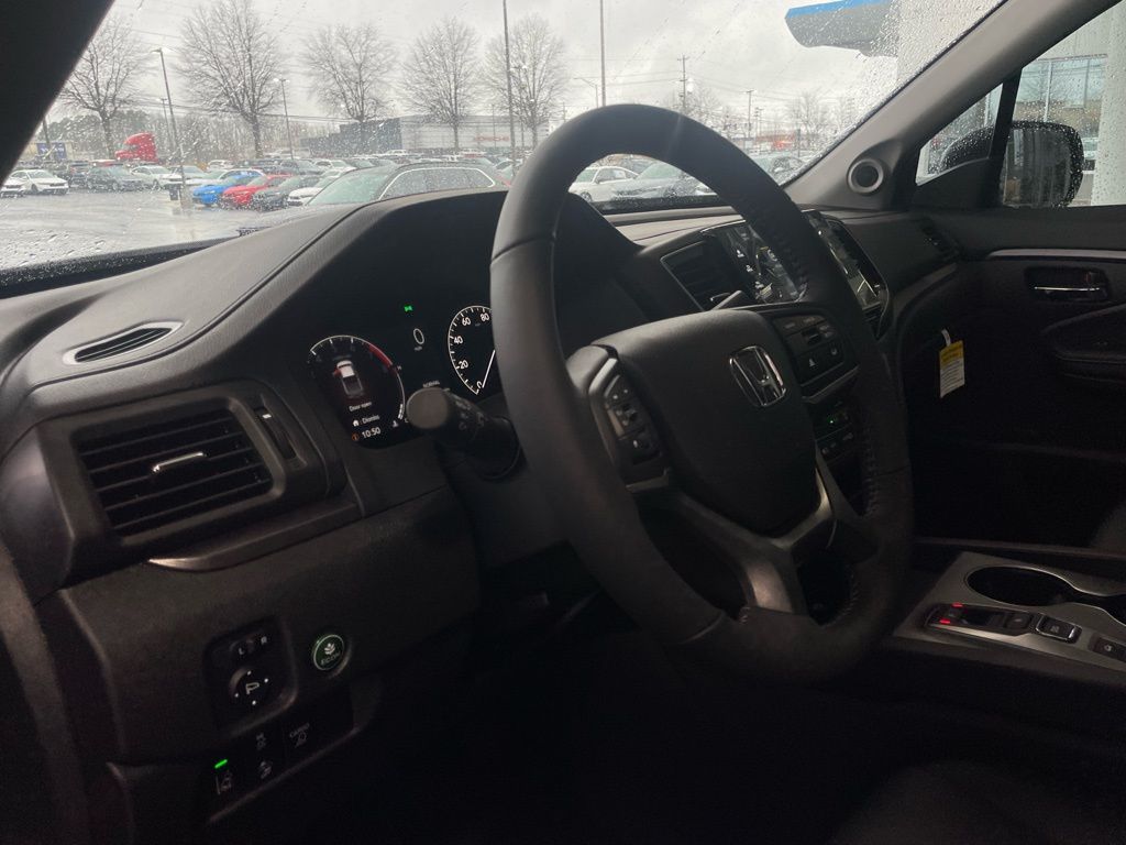 Thumbnail: 2026 Honda Ridgeline - 26