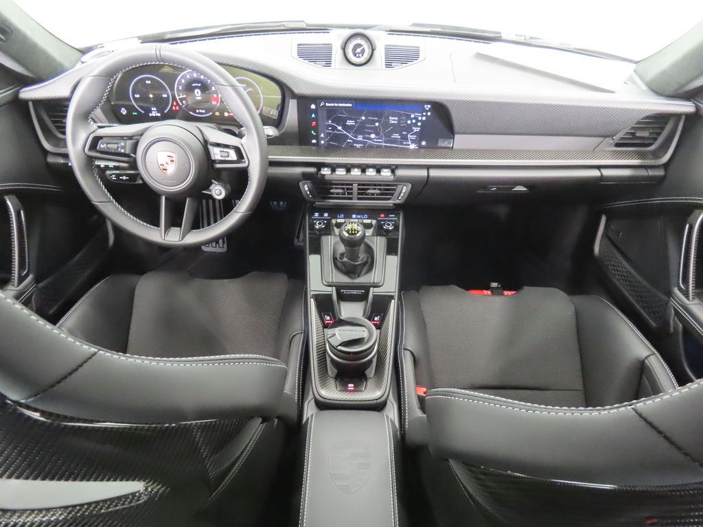 Thumbnail: 2026 Porsche 911 - 16