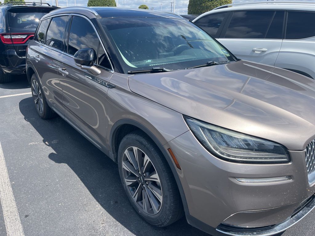 Thumbnail: 2020 Lincoln Corsair - 3