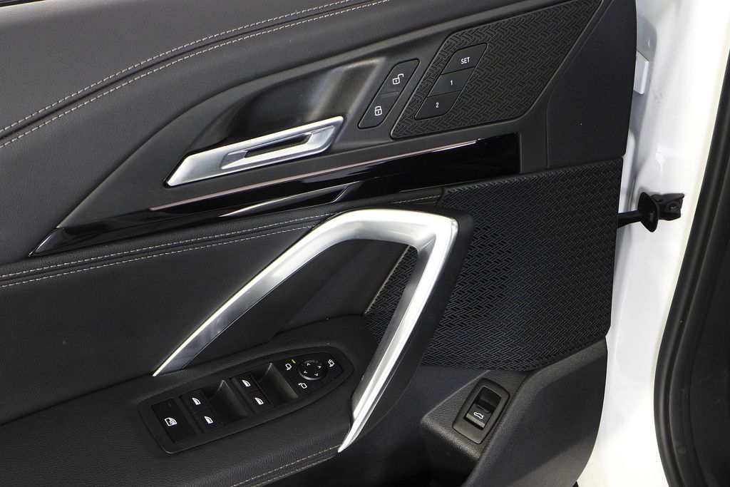 Thumbnail: 2023 BMW X1 - 12