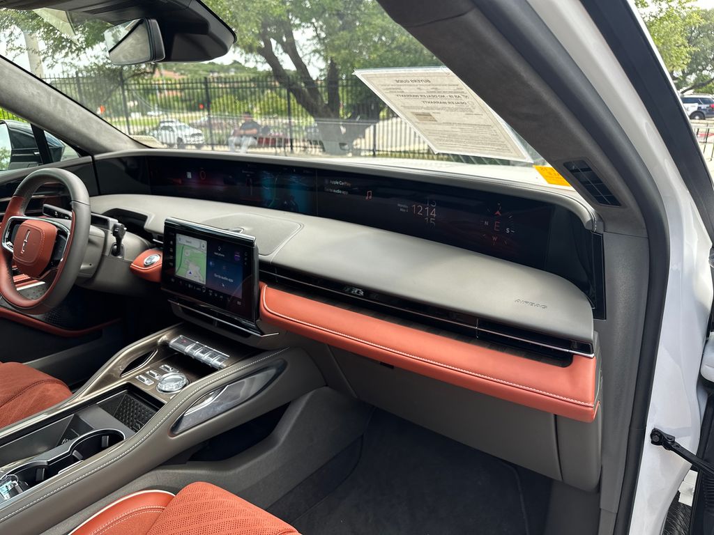 Used Car 2025 Lincoln Nautilus  Black Label For Sale Under $70,000 In Austin, Texas